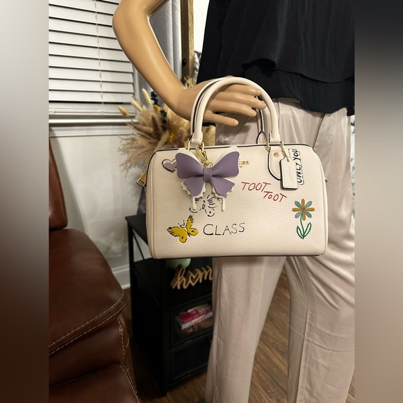 💕Brand New💕 Gothic Butterfly Vegan Leather Bag Charm - Picture 3 of 4